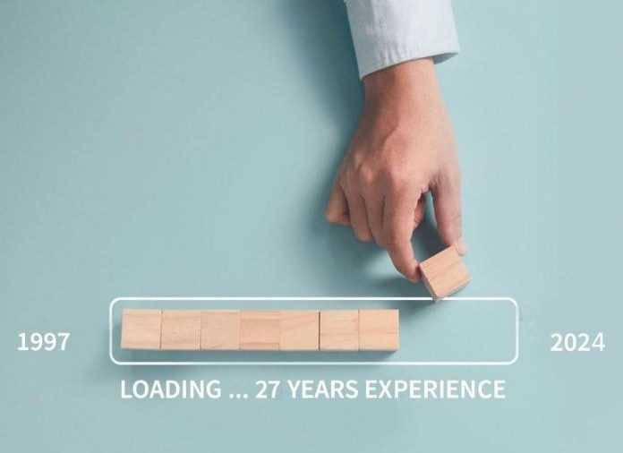 27years-experience